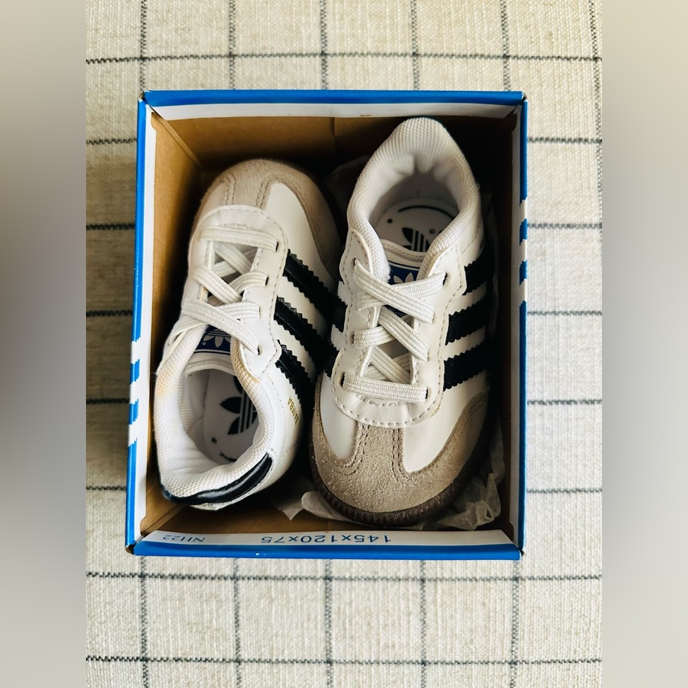 ADIDAS SAMBA OG SHOES KIDS Size 4